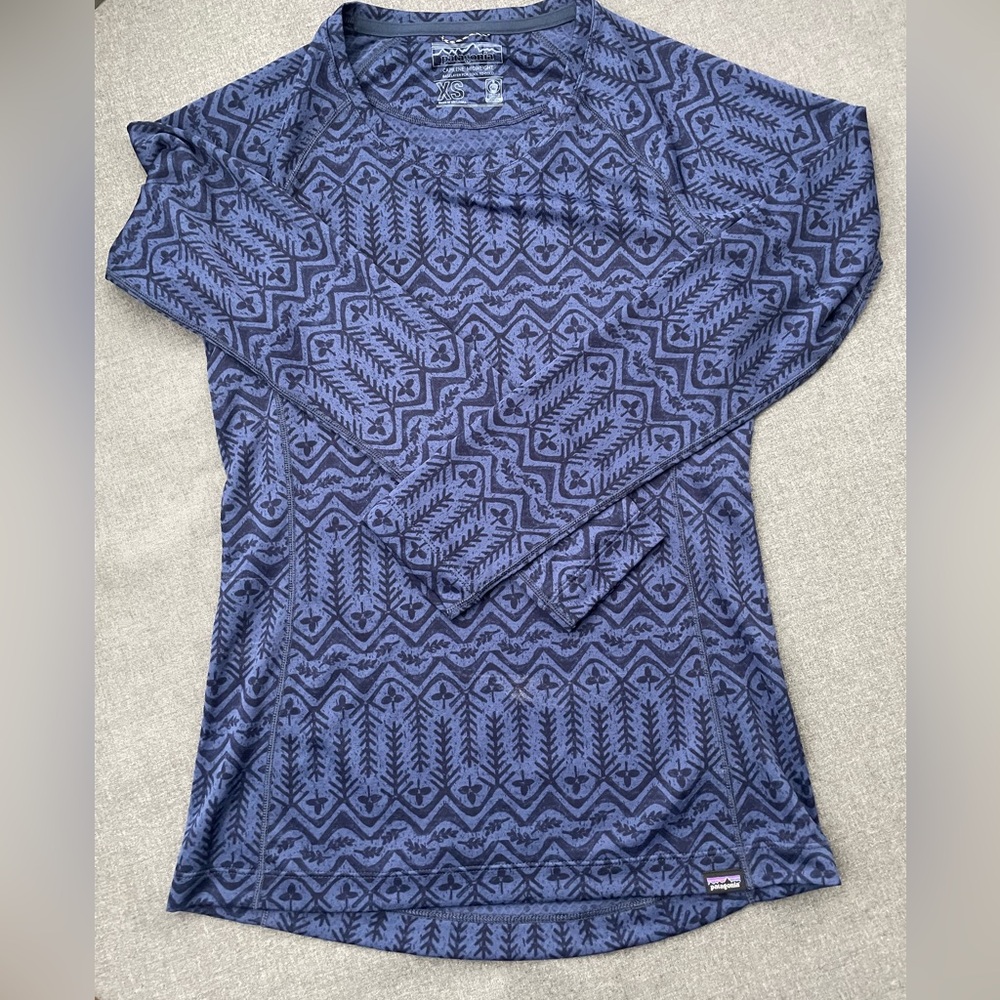 Patagonia capilene midweight base layer XS